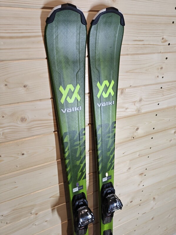 LYŽE VOLKL DEACON 7.2 GREEN 151CM --MODEL 2024--